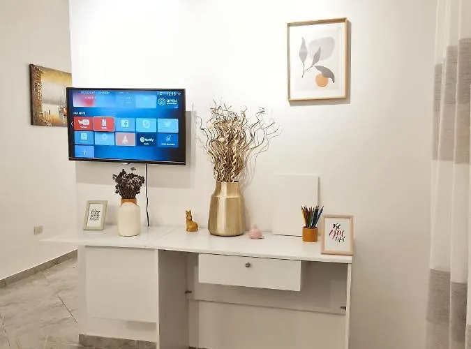 公寓 Your Far Away From Home! *